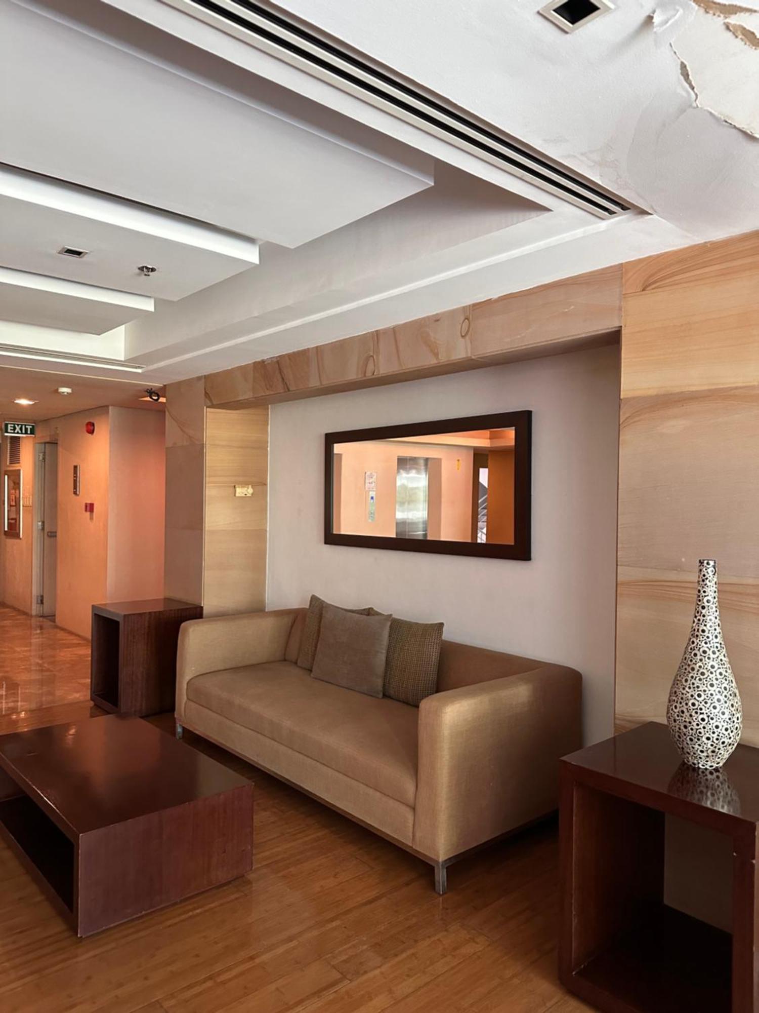 Studio One Condominium, Alabang - Bluu - Fiber Wi-Fi, Netflix-Ready Muntinlupa City Exterior foto